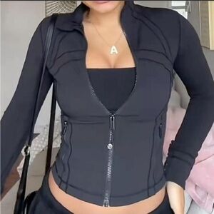 ˚⟡˖ ࣪  black lululemon cropped define jacket size 0